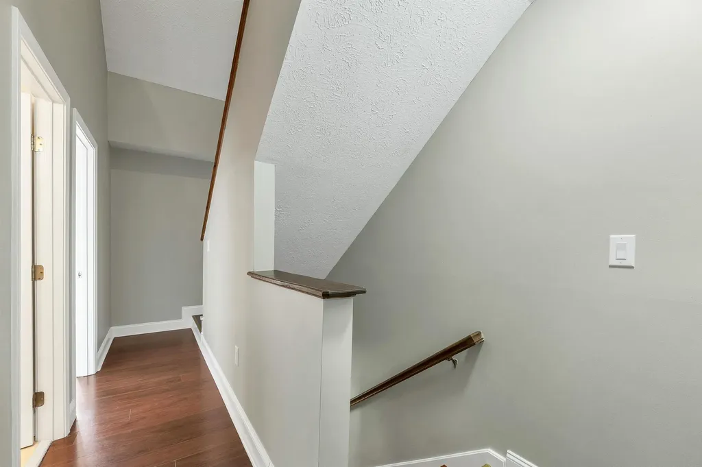 48 Cadogan Way Nashua NH 03062
