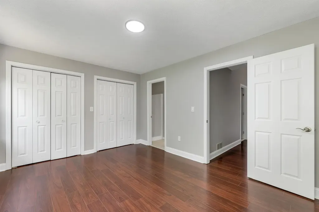 48 Cadogan Way Nashua NH 03062