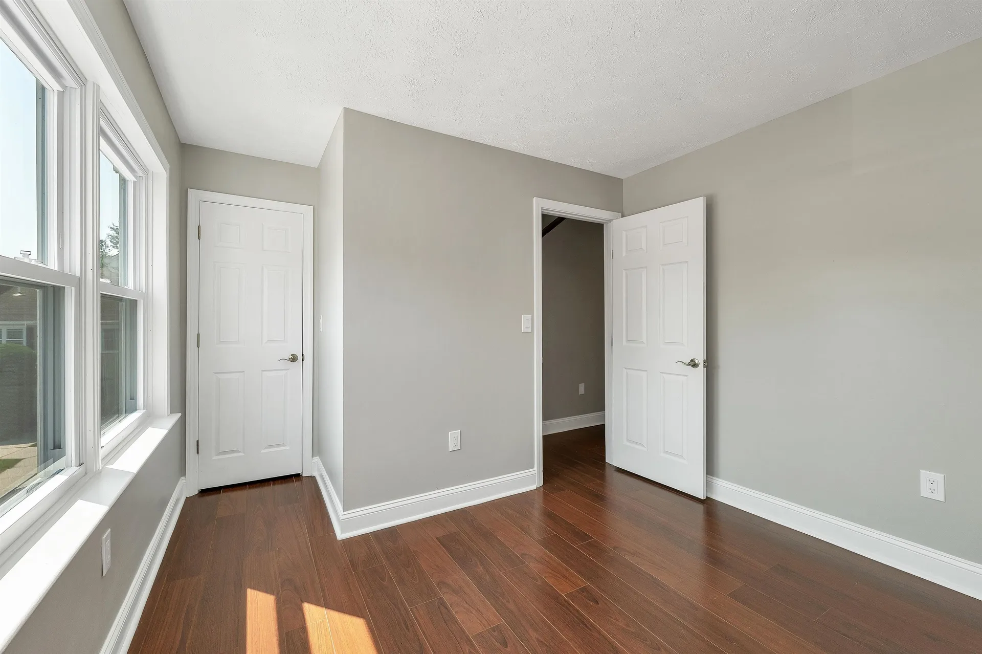 48 Cadogan Way Nashua NH 03062