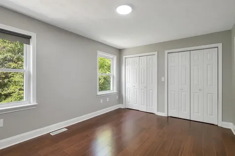 48 Cadogan Way Nashua NH 03062