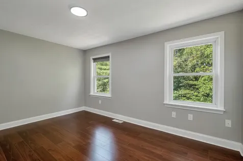 48 Cadogan Way Nashua NH 03062