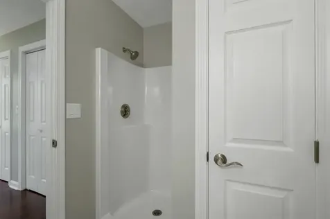 48 Cadogan Way Nashua NH 03062