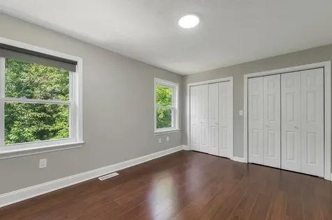 48 Cadogan Way Nashua NH 03062