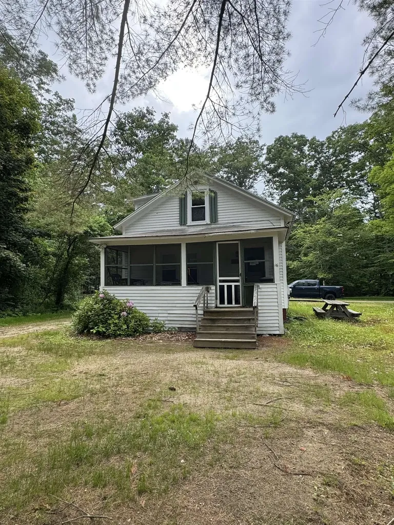 16 Old Walpole Road Keene NH 03431