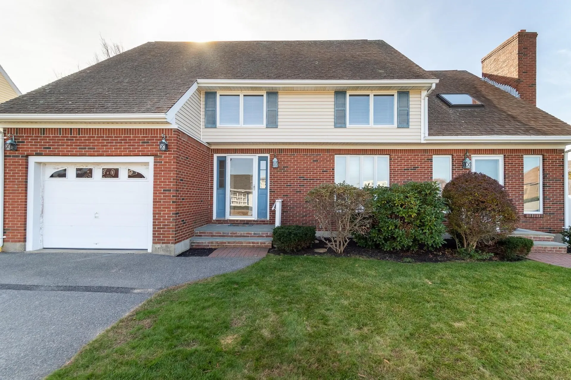 7 Lowell Street Seabrook NH 03874