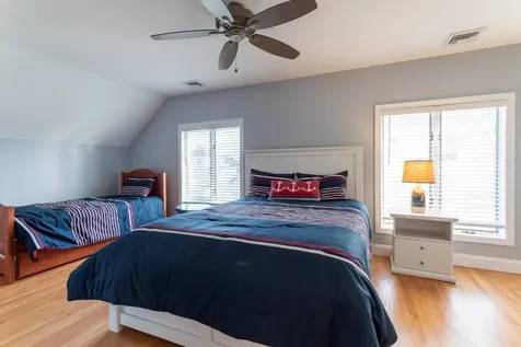 7 Lowell Street Seabrook NH 03874