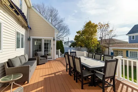 7 Lowell Street Seabrook NH 03874