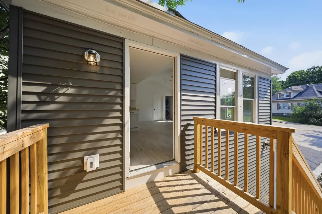 79 Gilford Avenue Laconia NH 03246