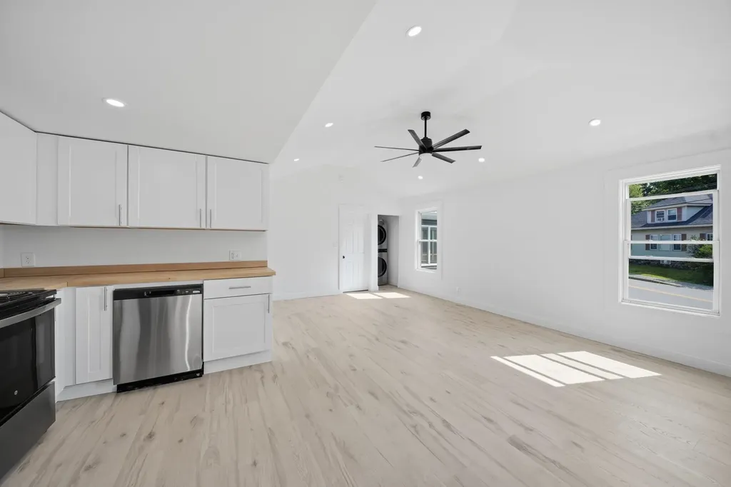 79 Gilford Avenue Laconia NH 03246