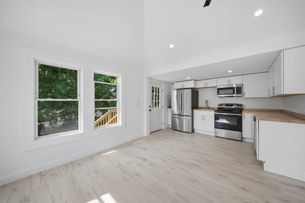 79 Gilford Avenue Laconia NH 03246