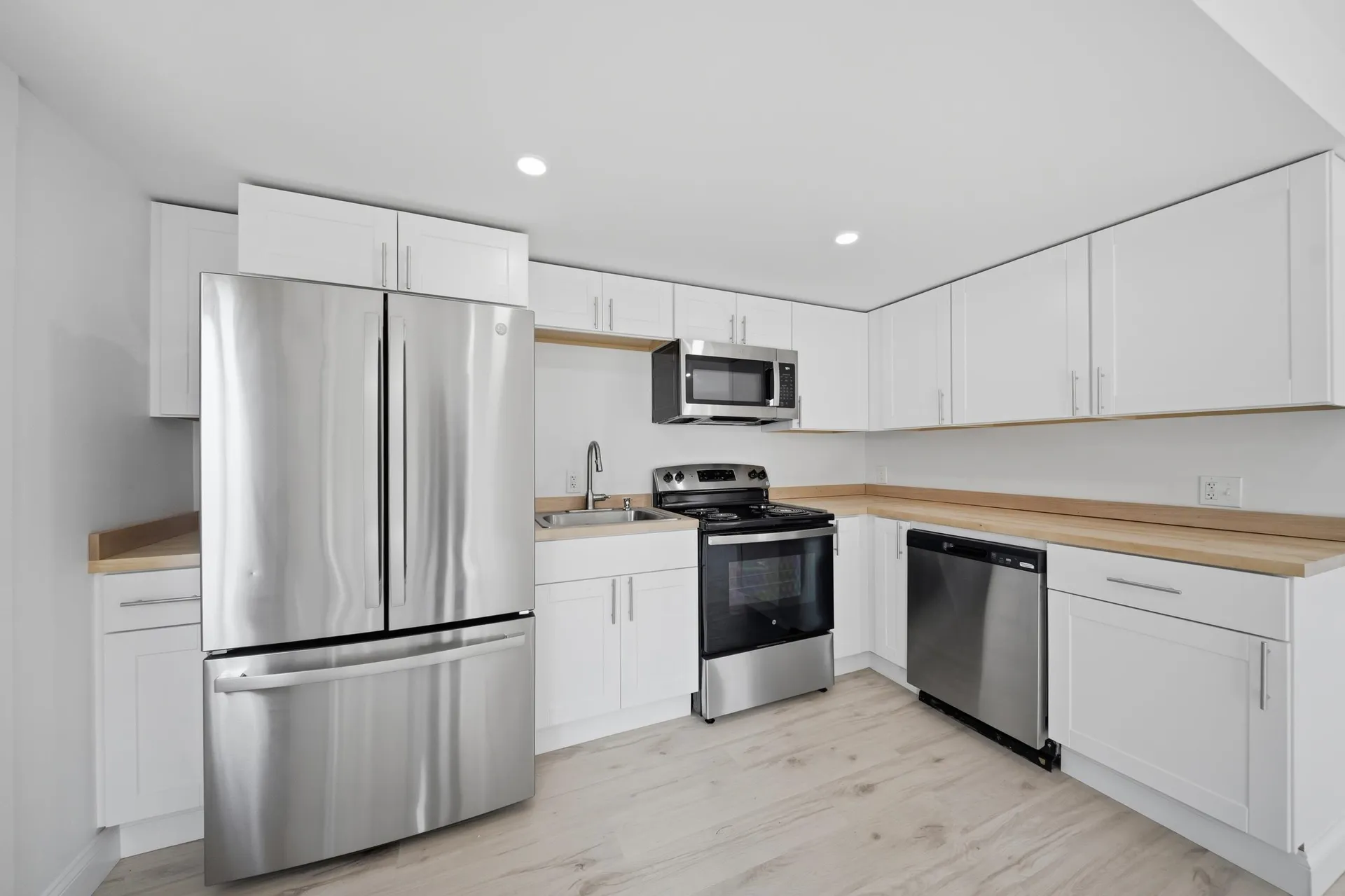 79 Gilford Avenue Laconia NH 03246