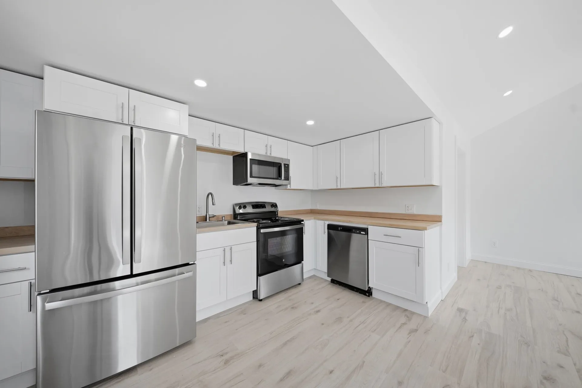 79 Gilford Avenue Laconia NH 03246