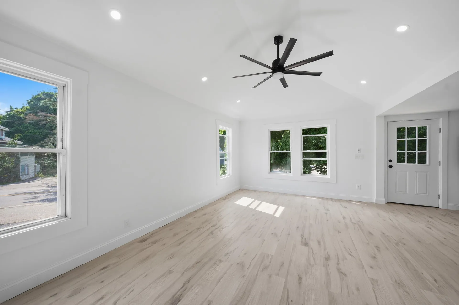 79 Gilford Avenue Laconia NH 03246