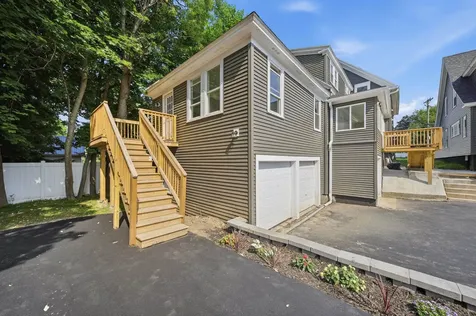 79 Gilford Avenue Laconia NH 03246