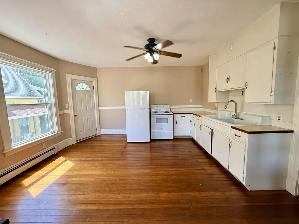 603 Silver Street Manchester NH 03103