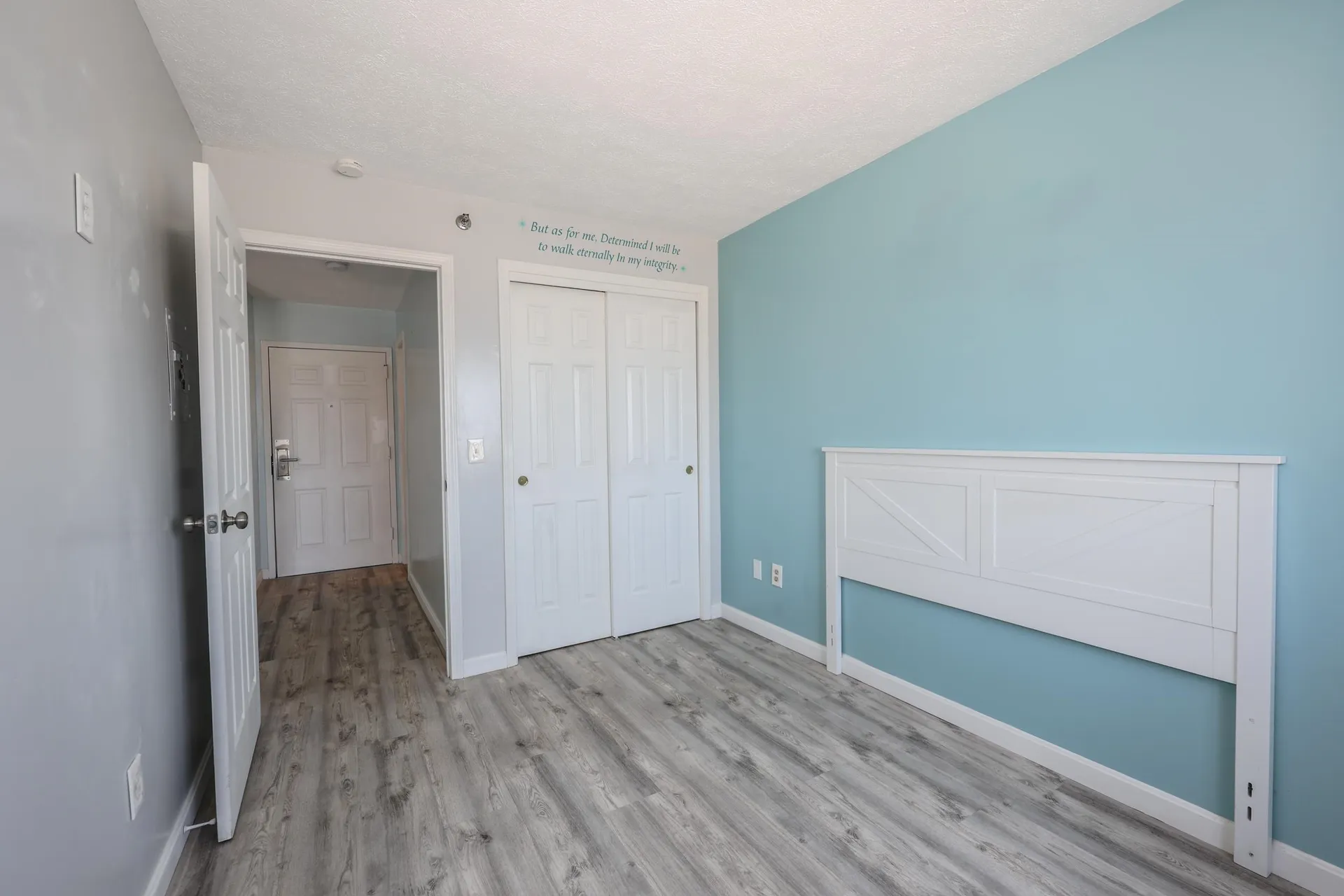 32 Ashworth Avenue Hampton NH 03842