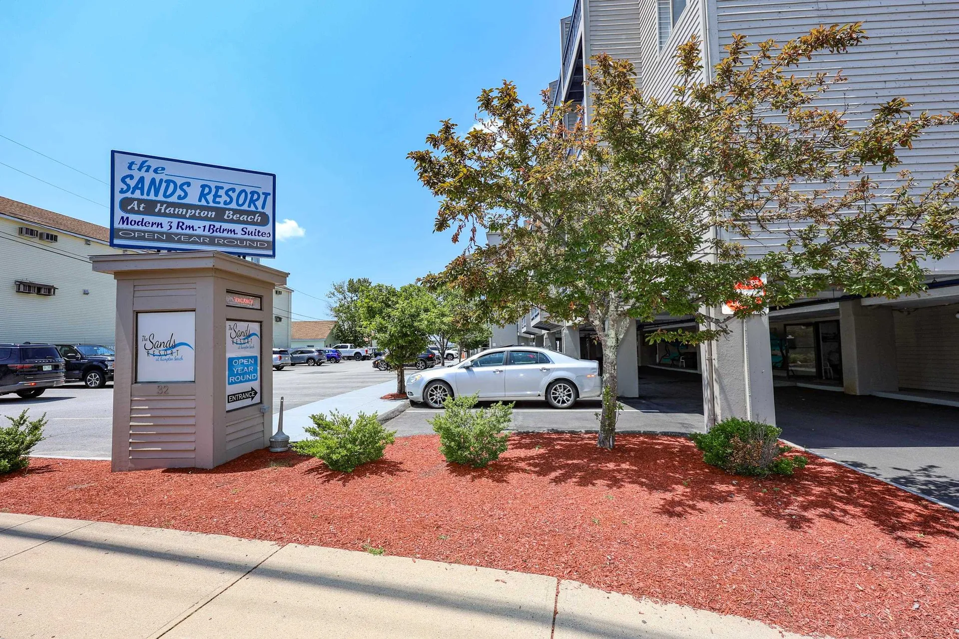 32 Ashworth Avenue Hampton NH 03842