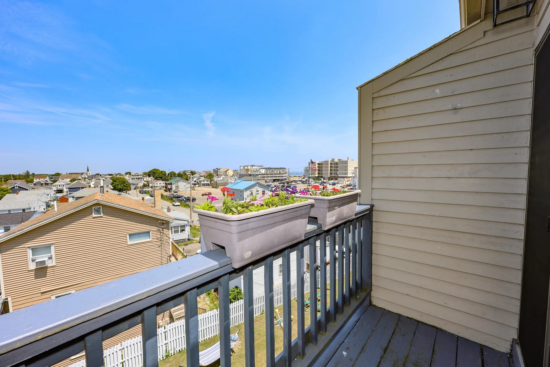 32 Ashworth Avenue Hampton NH 03842