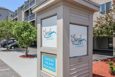 32 Ashworth Avenue Hampton NH 03842