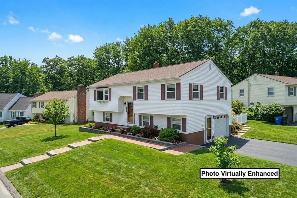 366 Blevens Drive Manchester NH 03104