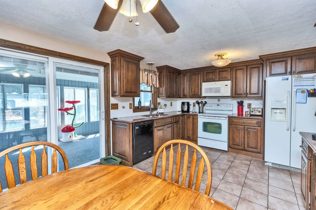 366 Blevens Drive Manchester NH 03104