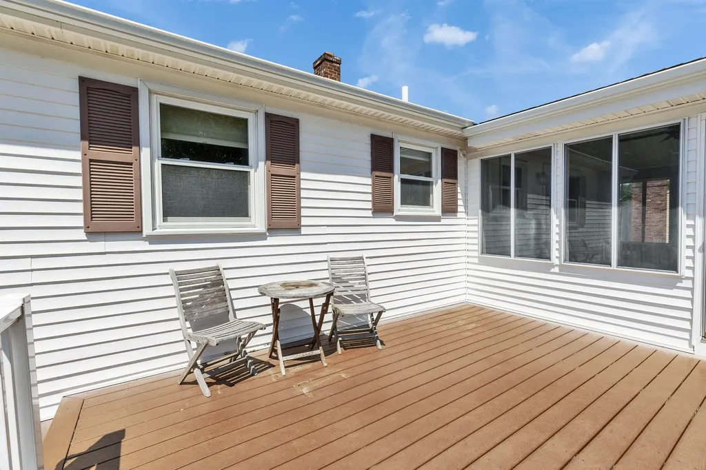 366 Blevens Drive Manchester NH 03104
