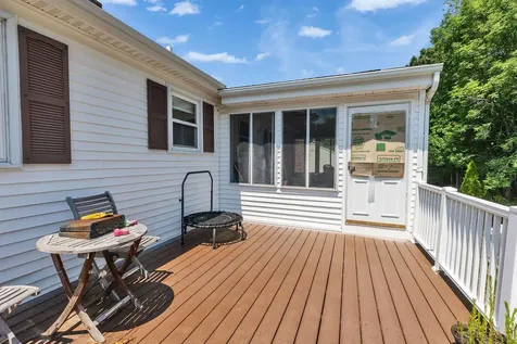 366 Blevens Drive Manchester NH 03104