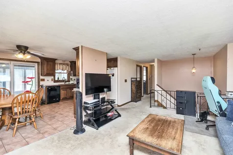 366 Blevens Drive Manchester NH 03104