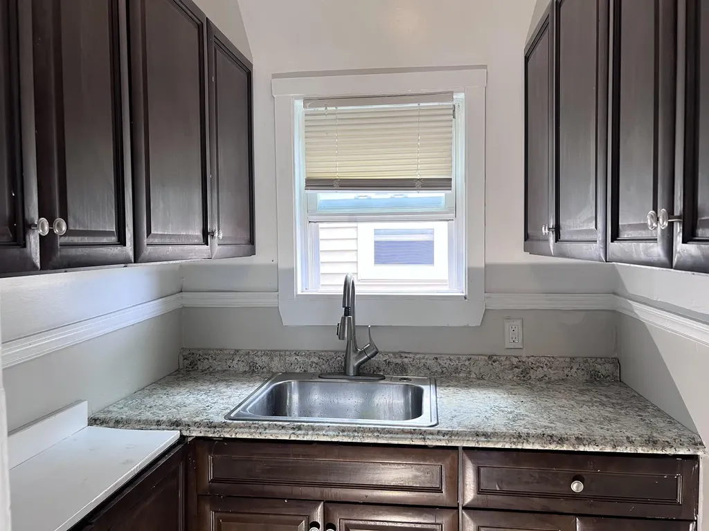 269 Cedar Street Manchester NH 03103