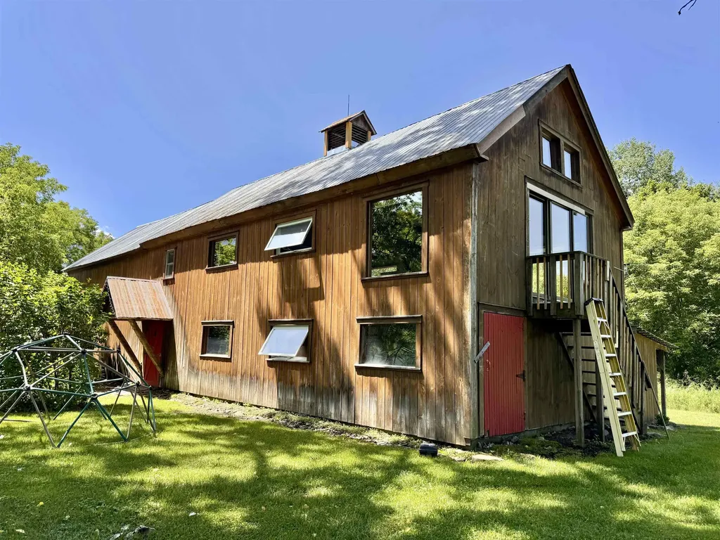 19 Hartley Road Barre Town VT 05641