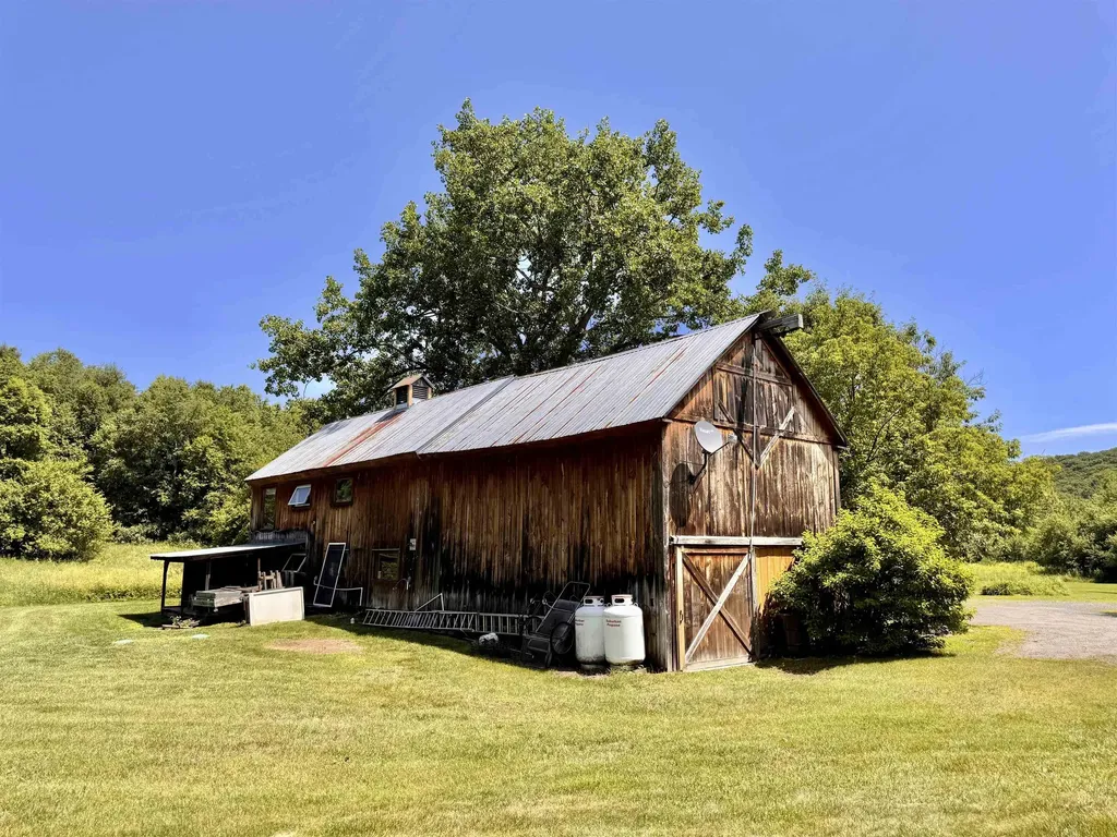 19 Hartley Road Barre Town VT 05641