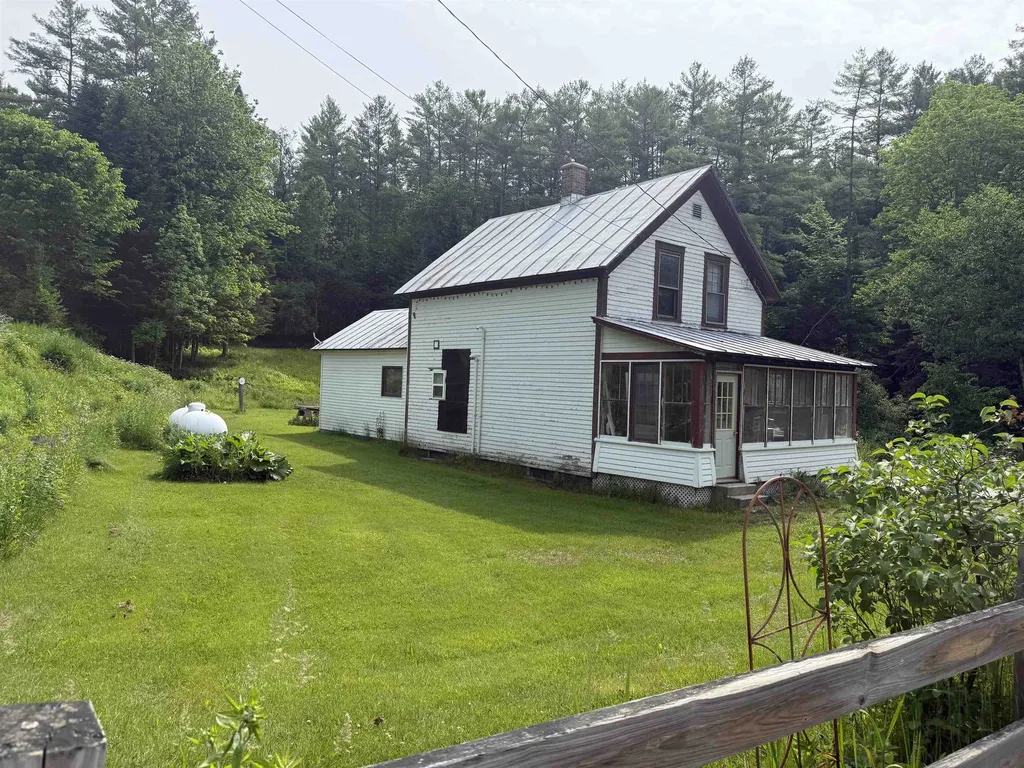 252 Stone Road Ryegate VT 05069