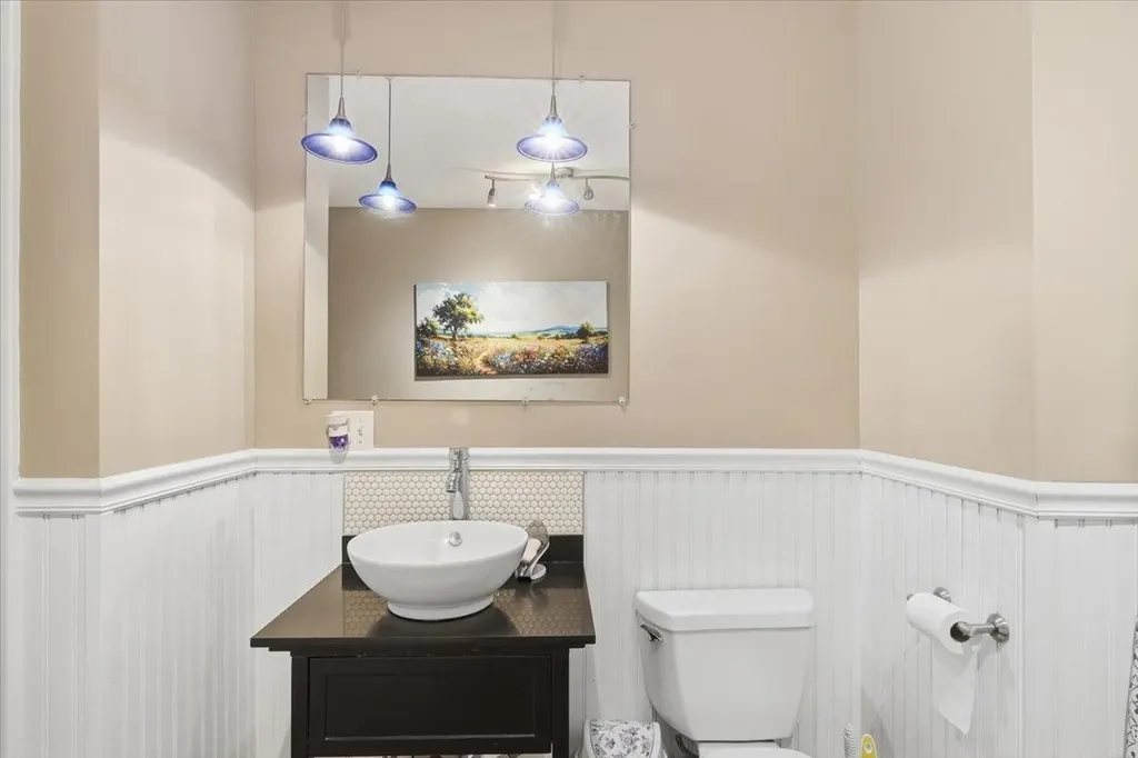 22 Redwood Terrace Essex Junction VT 05452