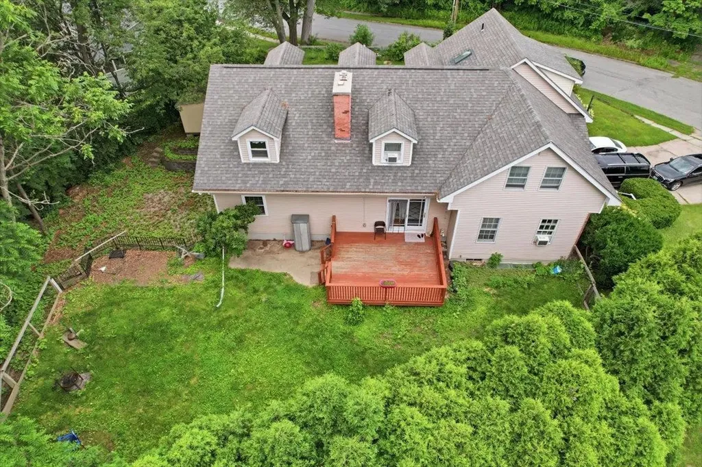 22 Redwood Terrace Essex Junction VT 05452