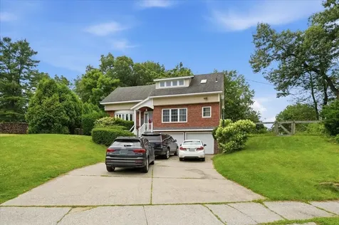 22 Redwood Terrace Essex Junction VT 05452