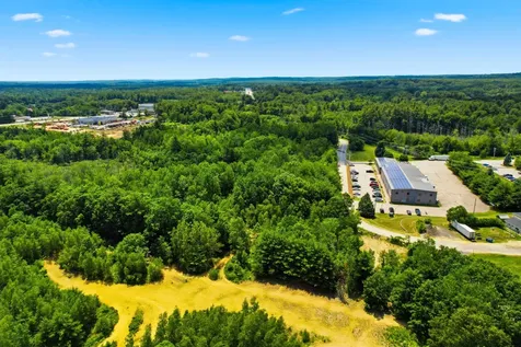 36 Old County Road Plaistow NH 03865