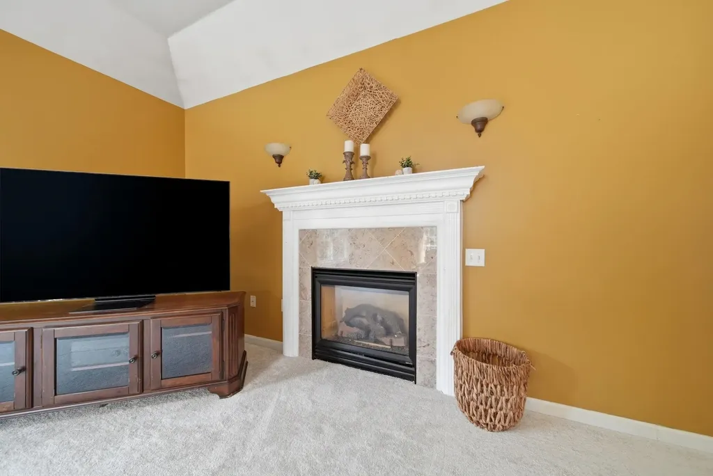 43 Emerson Road Chester NH 03036