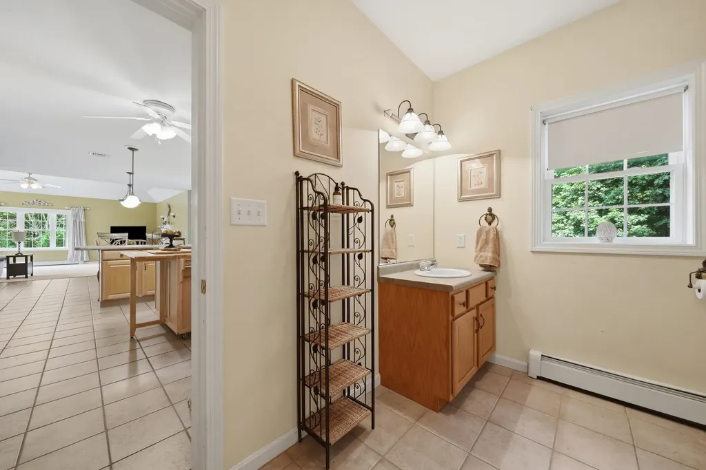 43 Emerson Road Chester NH 03036