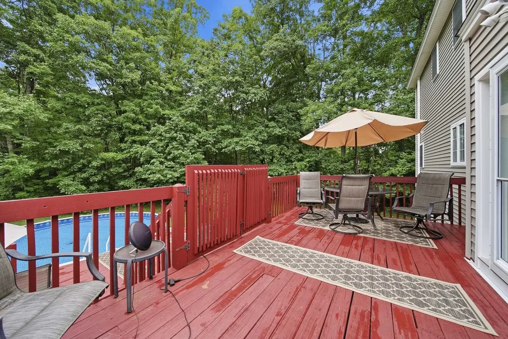 43 Emerson Road Chester NH 03036