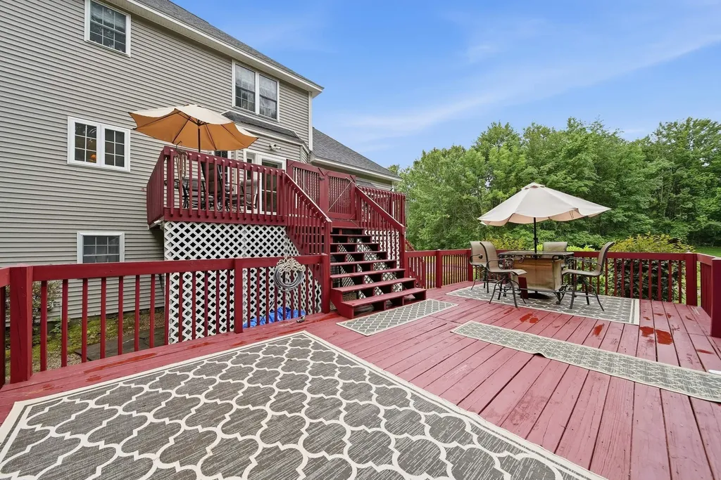 43 Emerson Road Chester NH 03036