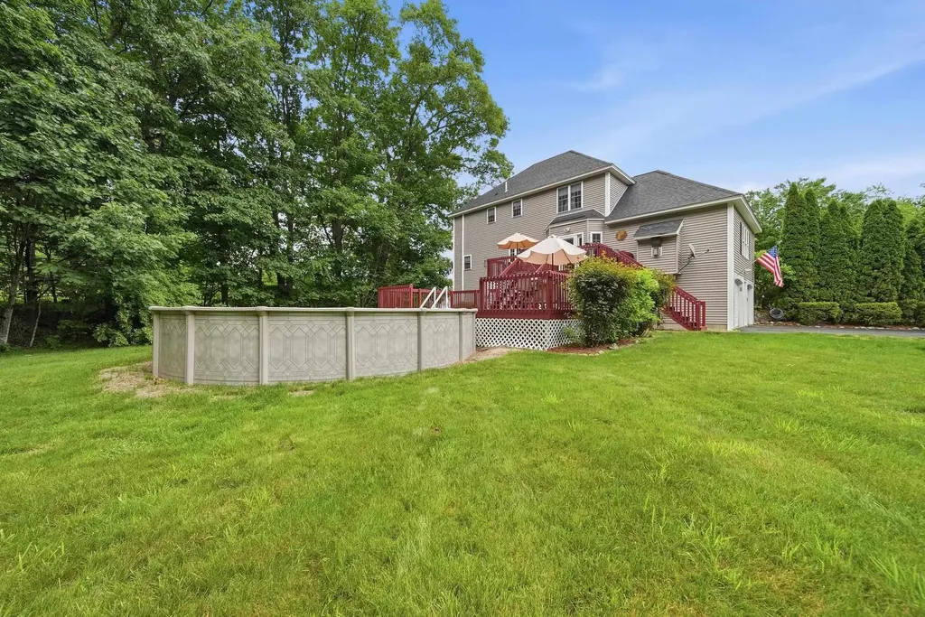 43 Emerson Road Chester NH 03036