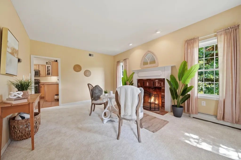 43 Emerson Road Chester NH 03036