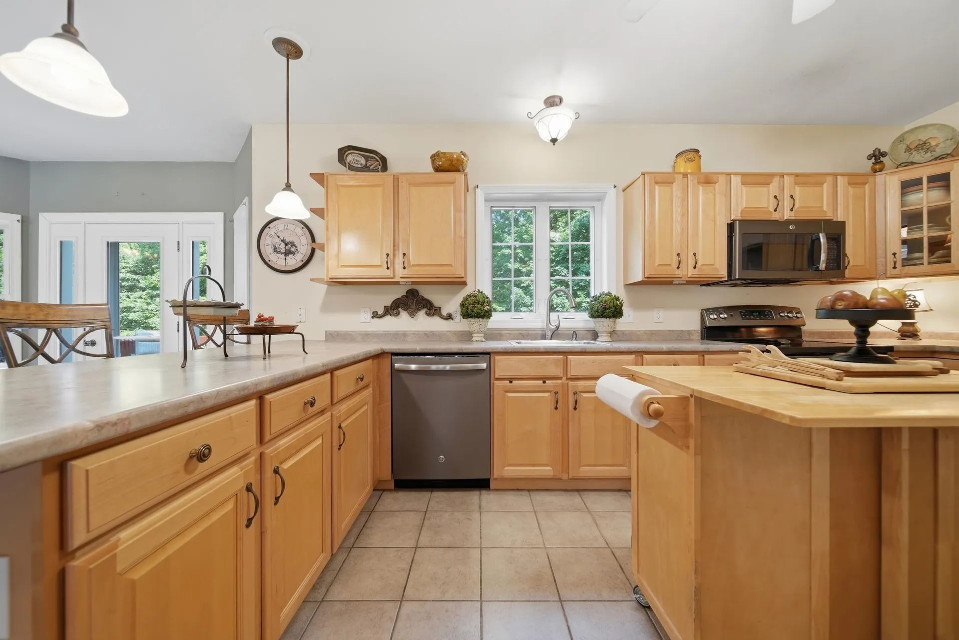 43 Emerson Road Chester NH 03036
