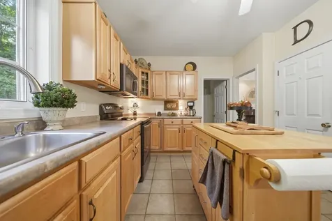 43 Emerson Road Chester NH 03036