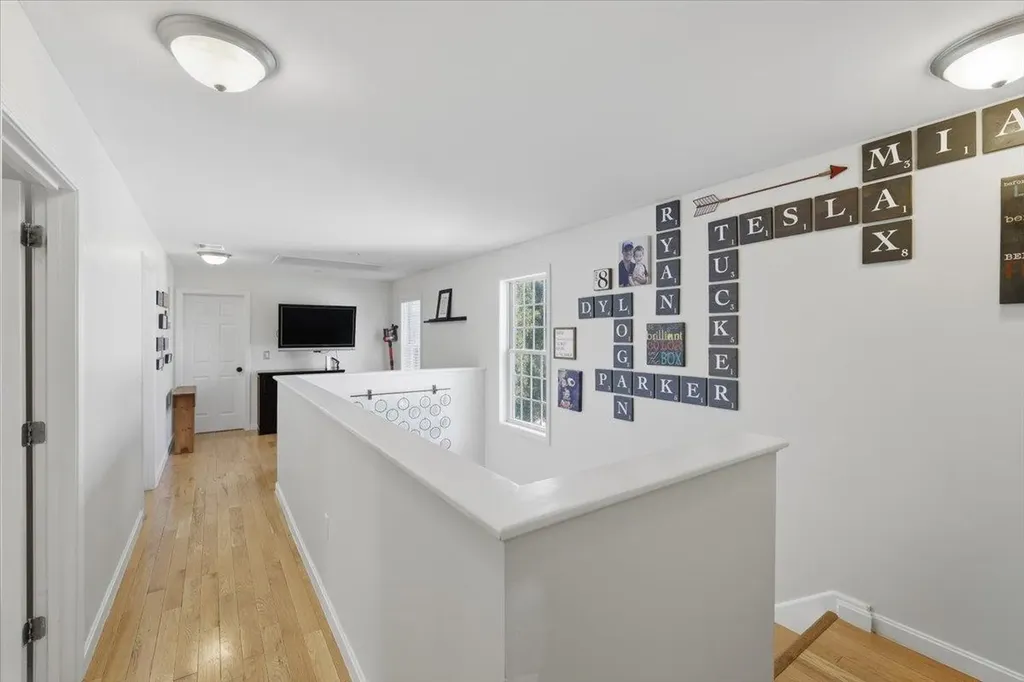 161 Forest Hill Way Manchester NH 03109