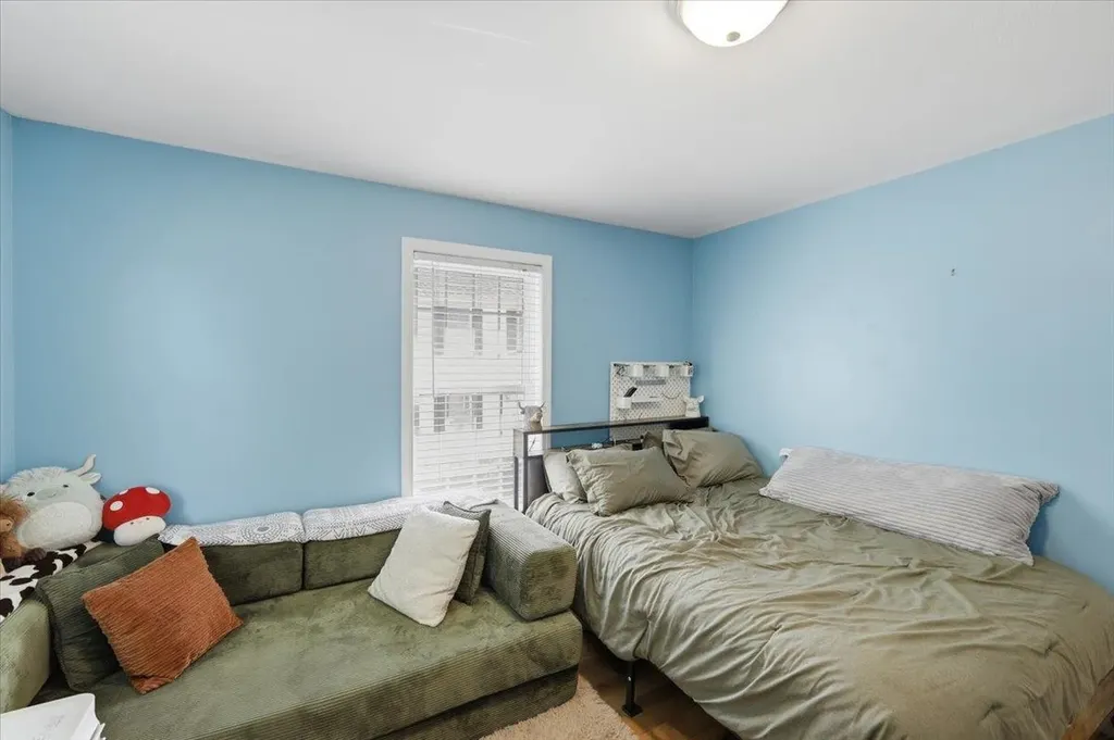 161 Forest Hill Way Manchester NH 03109