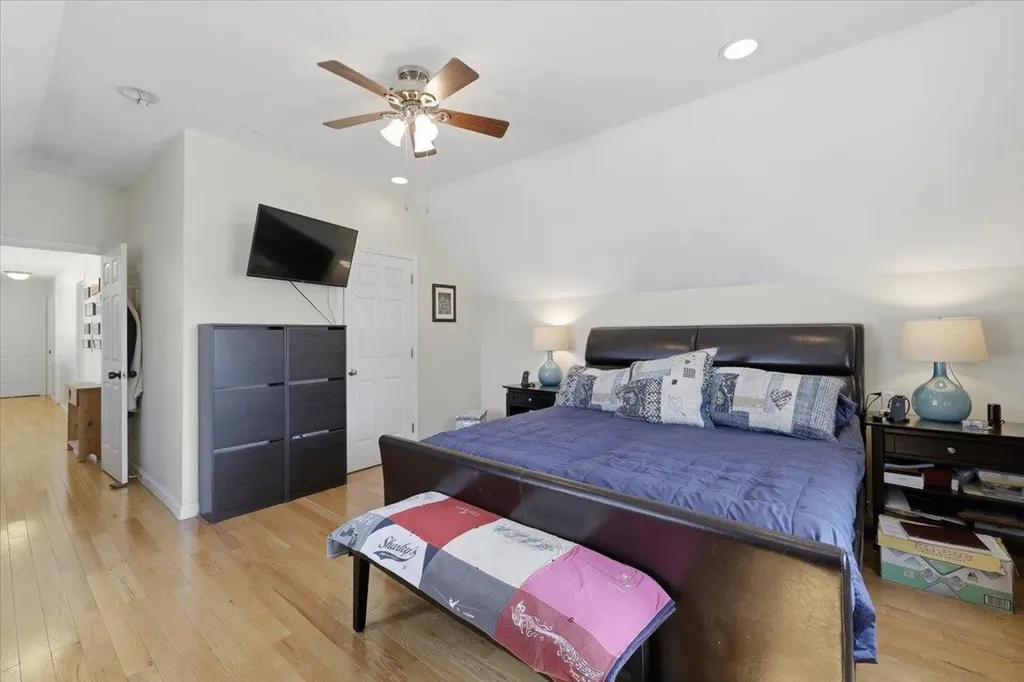 161 Forest Hill Way Manchester NH 03109