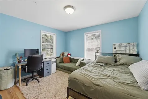 161 Forest Hill Way Manchester NH 03109