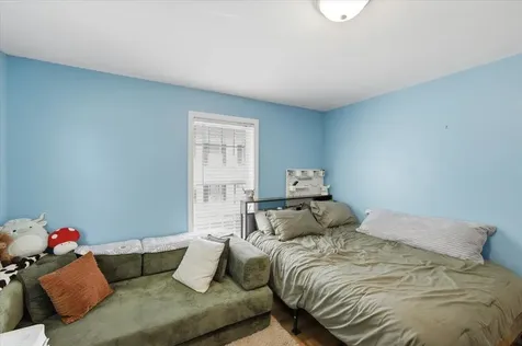 161 Forest Hill Way Manchester NH 03109