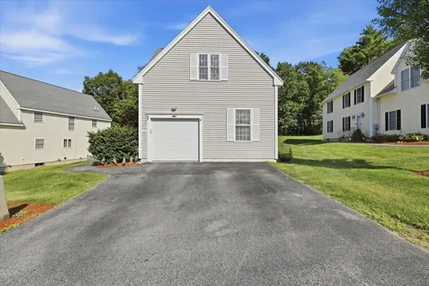 161 Forest Hill Way Manchester NH 03109